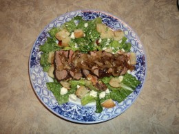 Sirloin Steak and Bleu Cheese Salad
